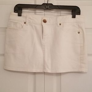 Eckored mini skirt